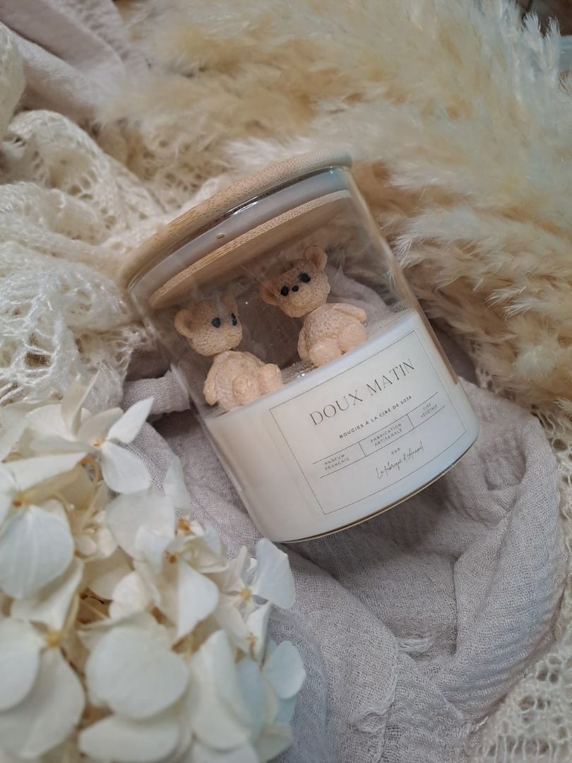 Grande bougie - Doux matin (Crème bébé)